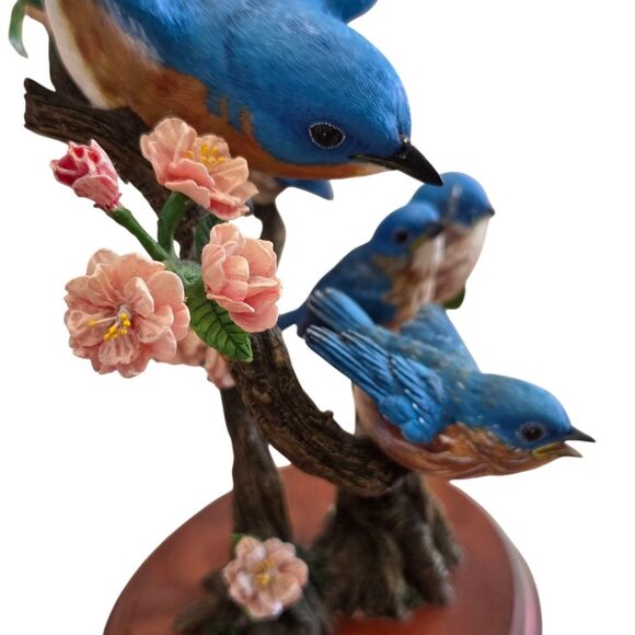 The Danbury Mint "First Flight" Figurine by Bob Guge Resin Birds & Flowers 8x8 - Picture 5 of 12